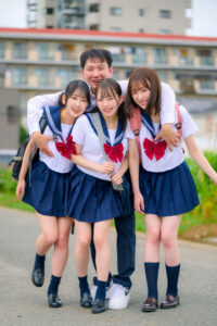 【kure020】めいさ＆もも＆ゆう